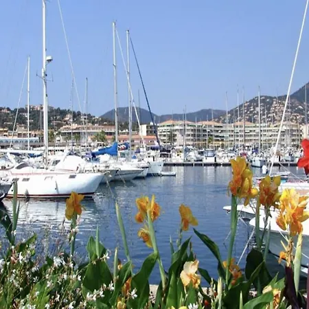 Cosy + Parking Prive Διαμέρισμα