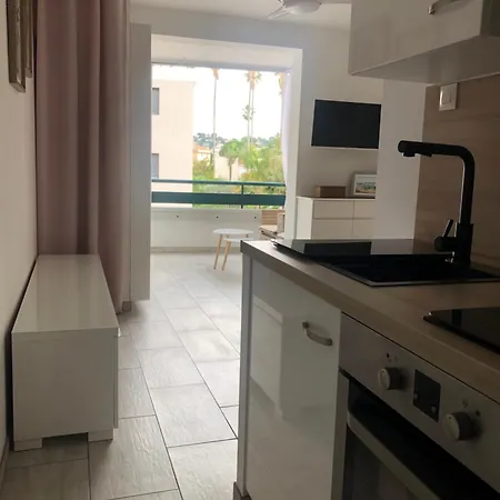 Apartamento Cosy + Parking Prive *