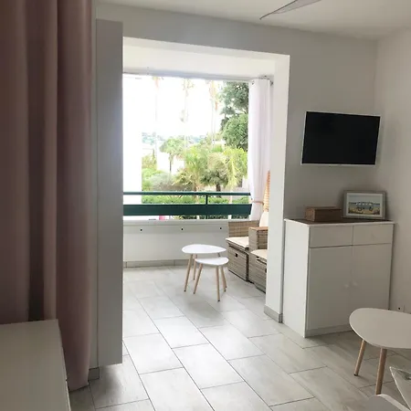 Cosy + Parking Prive Apartamento *
