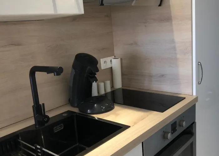 Cosy + Parking Prive 아파트 *