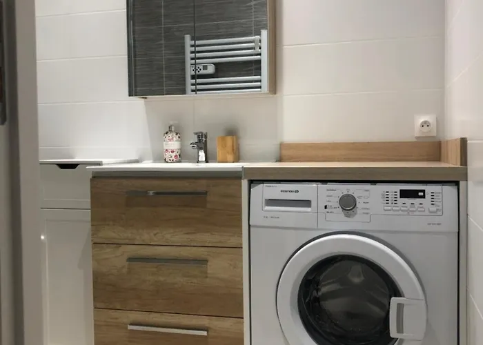 Cosy + Parking Prive 카발레르쉬르메르