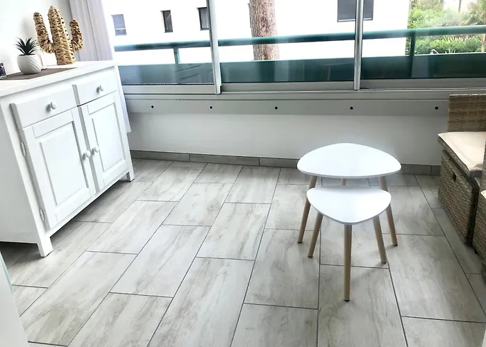 Cosy + Parking Prive Cavalaire-sur-Mer